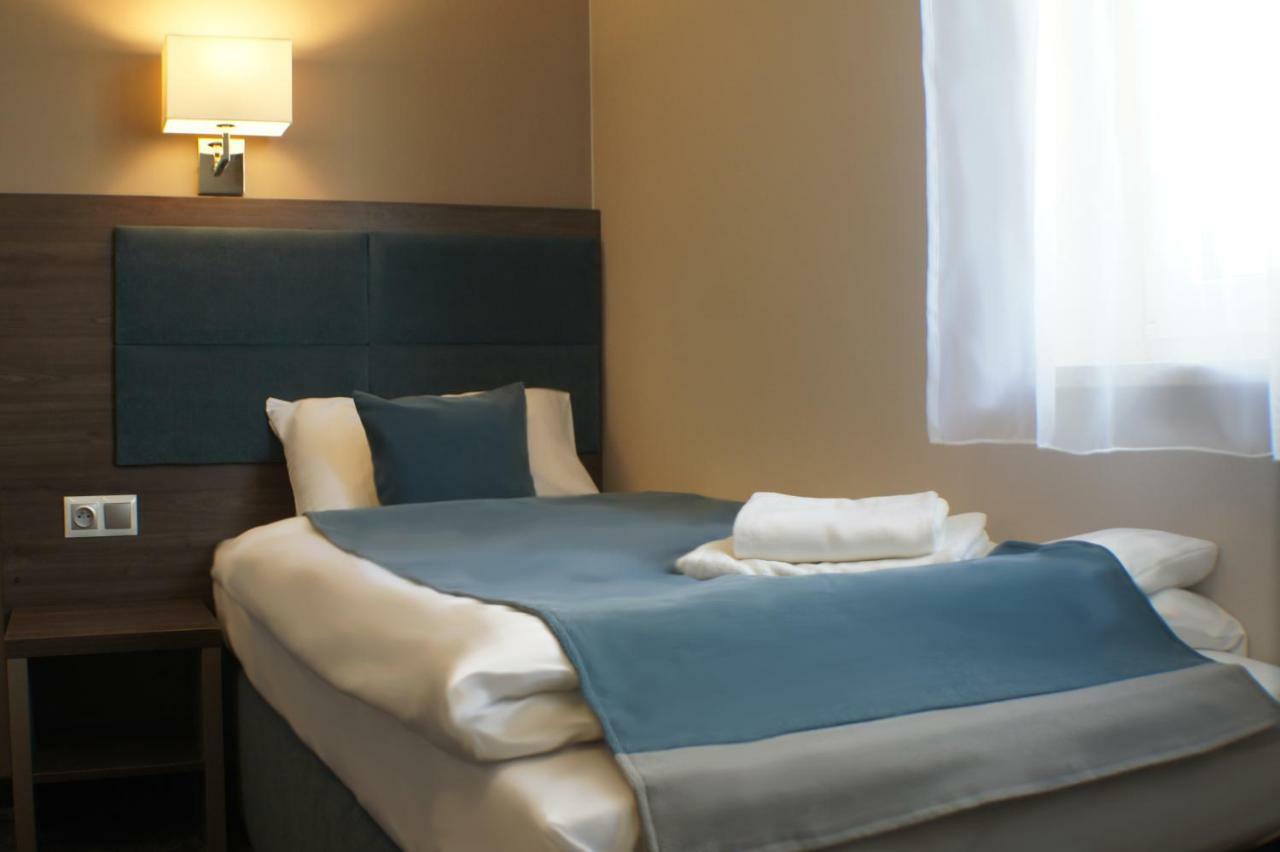 Hotel Sleep Wroclaw Exterior photo