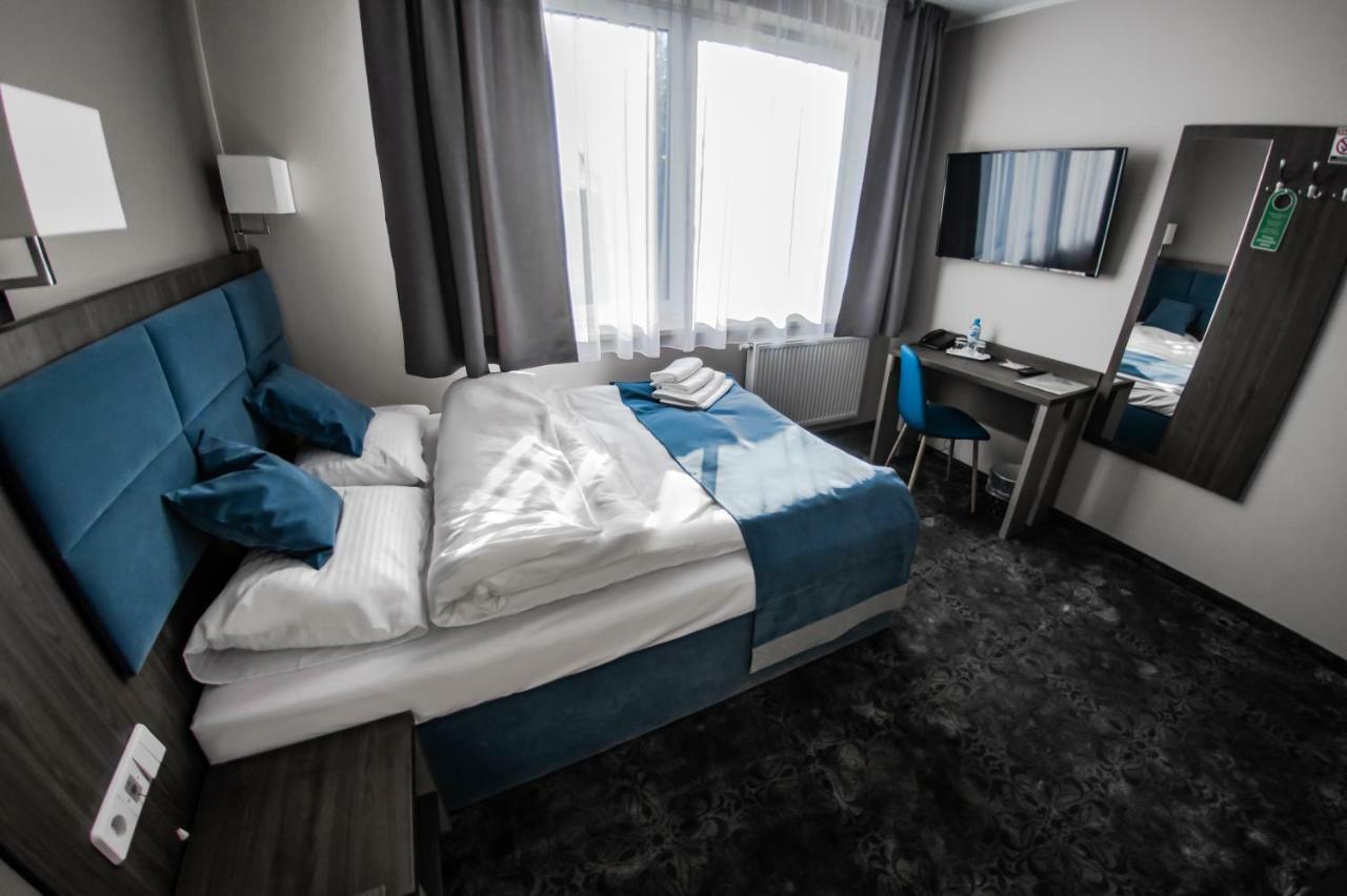 Hotel Sleep Wroclaw Exterior photo